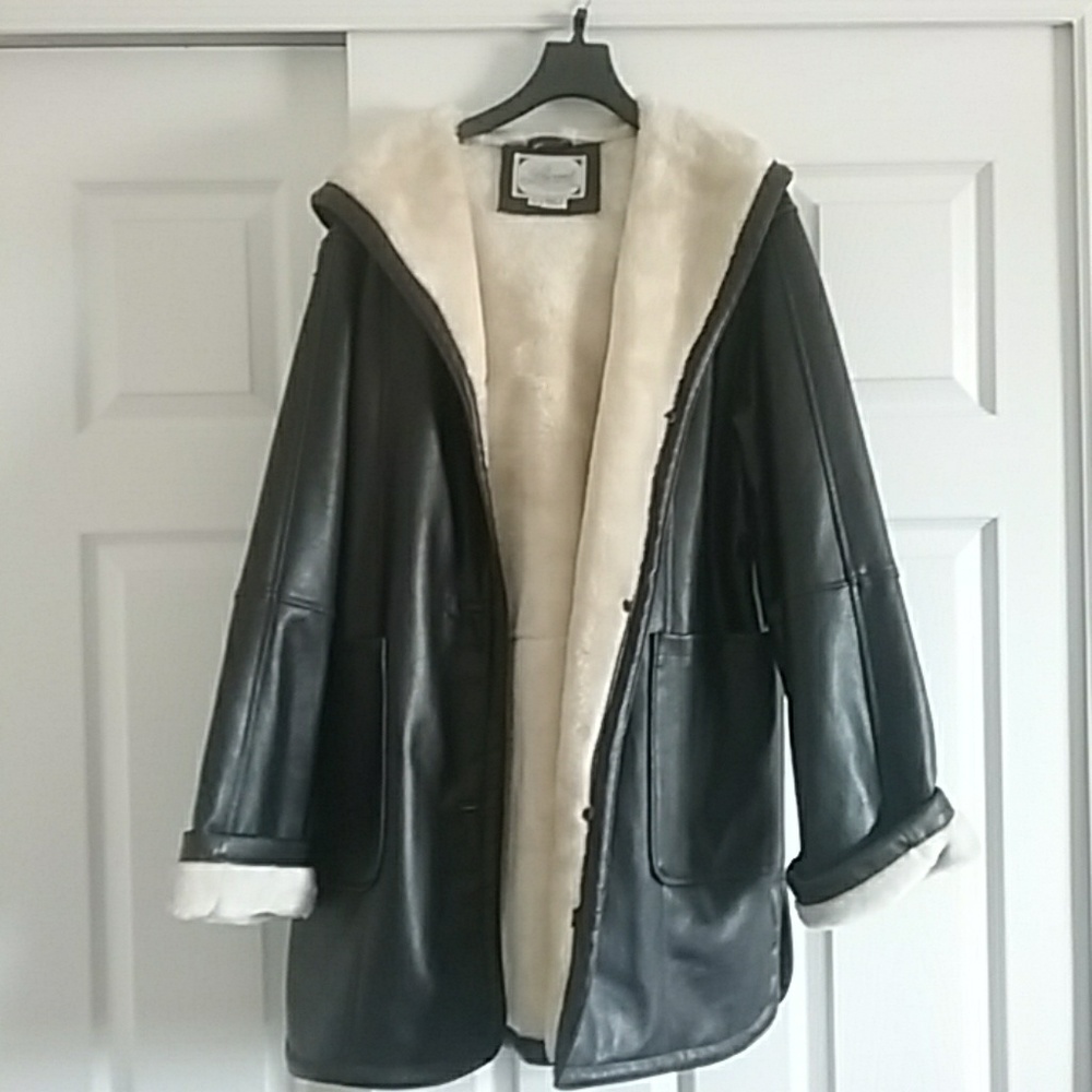 Hooded winter coat